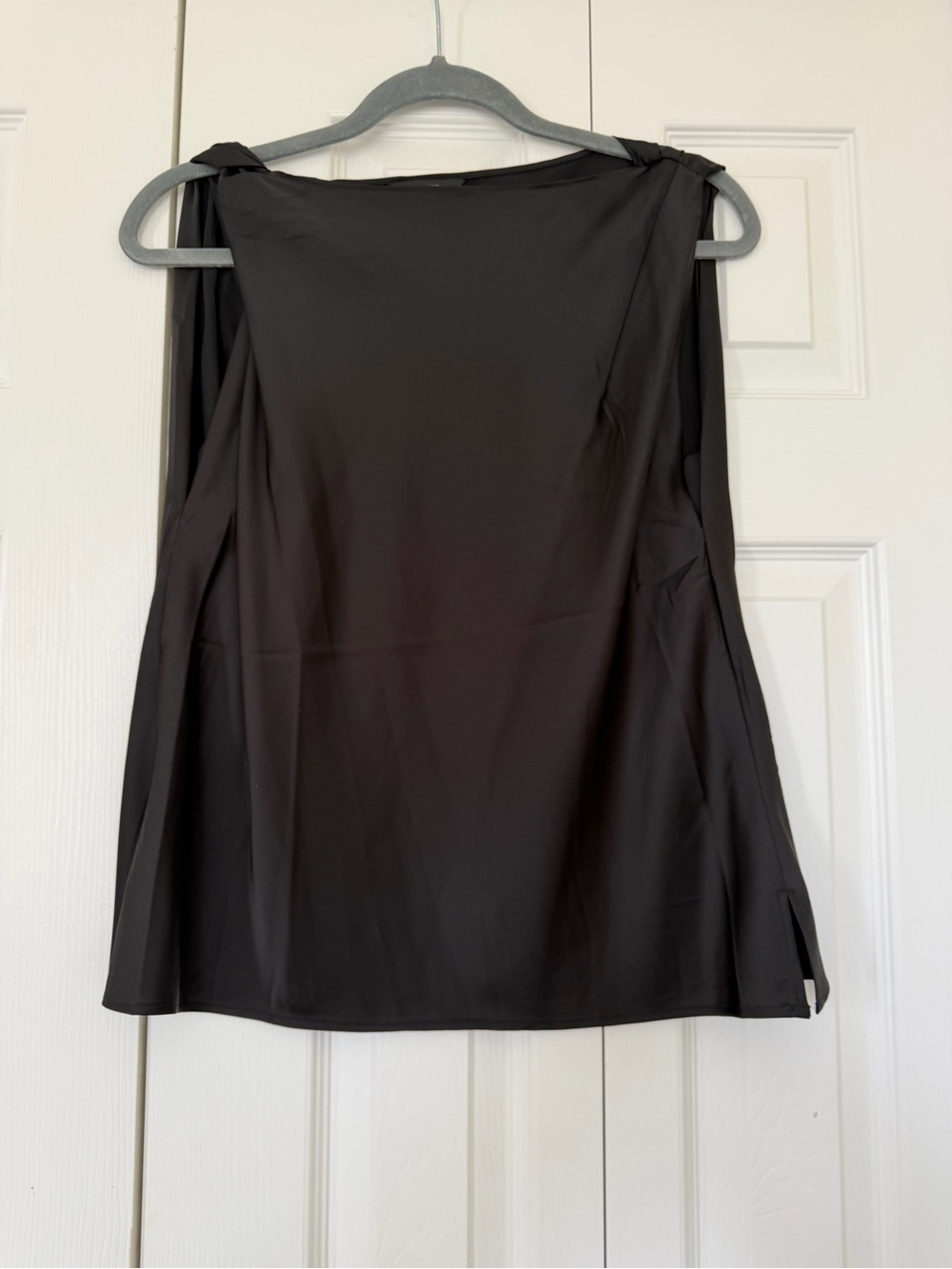 Banana Republic Silk Black Sleeveless Tie-Shoulder Blouse